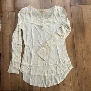 Black Swan Cream Long Sleeve Top with Detailed Sleeves